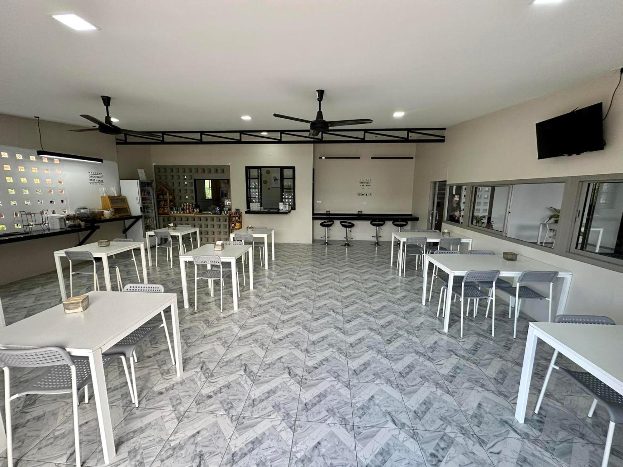 Juni House Chumphon Bed and Breakfast Εξωτερικό φωτογραφία
